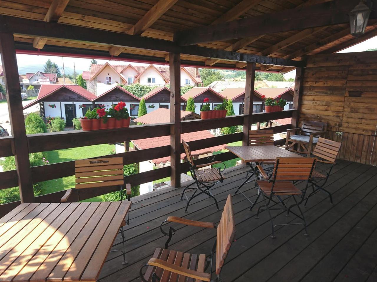 Pensiunea Valea Argesului Albestii Paminteni Exterior photo